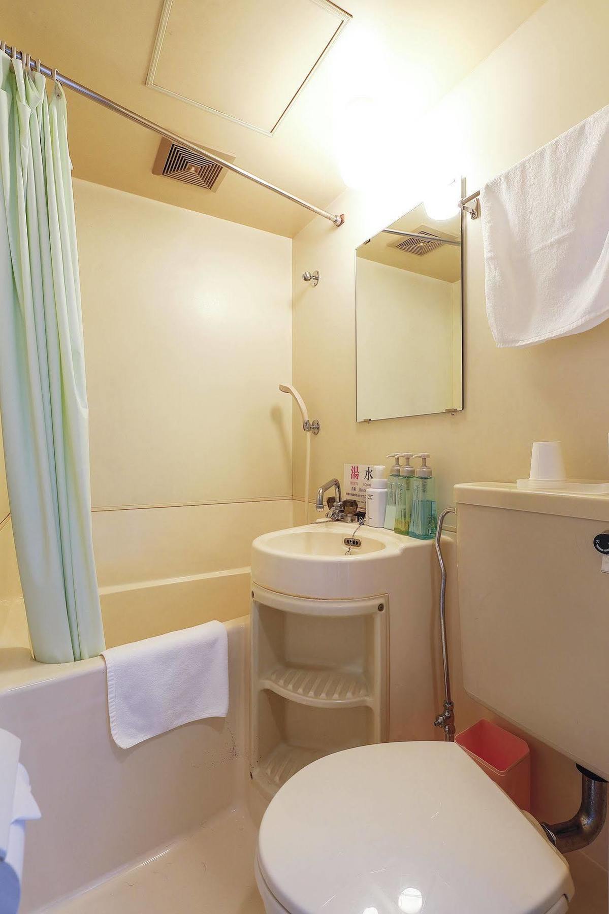 Azumaya Ryokan Kyoto Bagian luar foto
