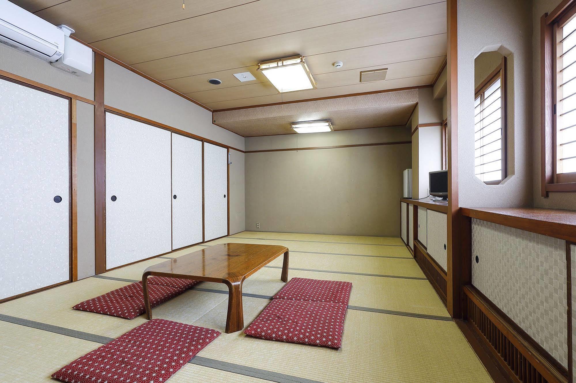 Azumaya Ryokan Kyoto Bagian luar foto